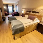 Quality Grand 4*