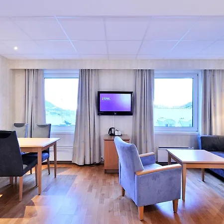 Scandic Grand Hotel 4*