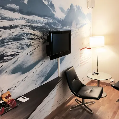 酒店 特罗姆瑟斯堪迪豪华酒店 4*