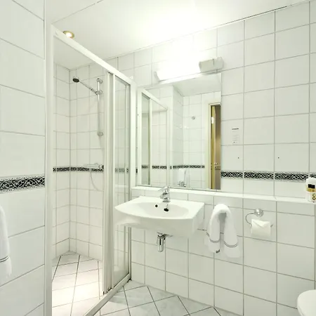 特罗姆瑟斯堪迪豪华酒店 酒店