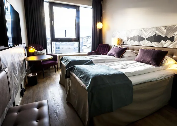 Quality Grand Hotell 4*