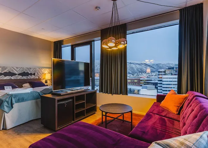 Quality Grand Hotell 4*