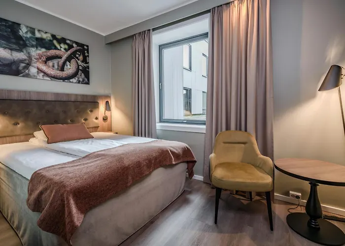 Quality Grand Hotell 4*