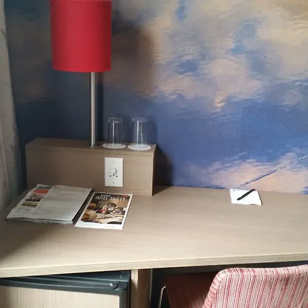 Quality Grand Hotel 4*
